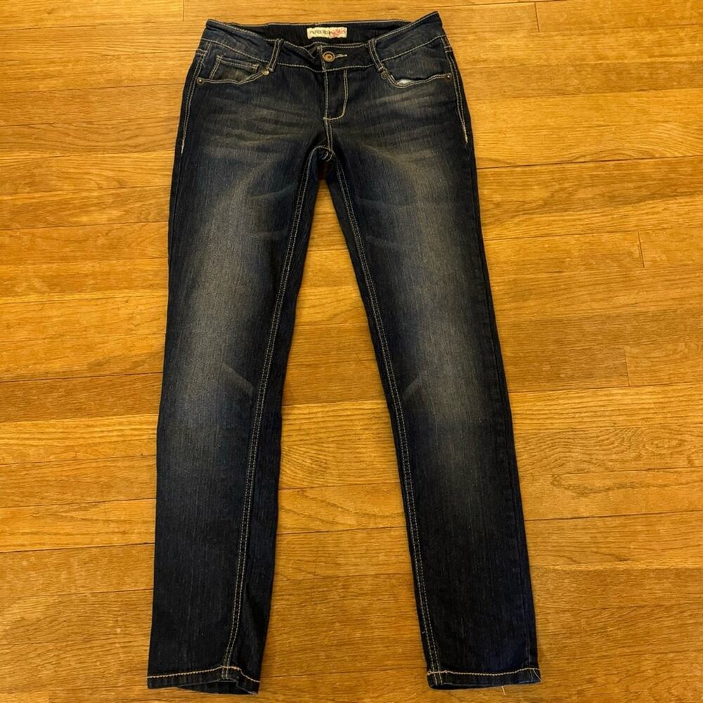 Paris Blues distressed low rise casual jeggings pants size 7 junior
 b15